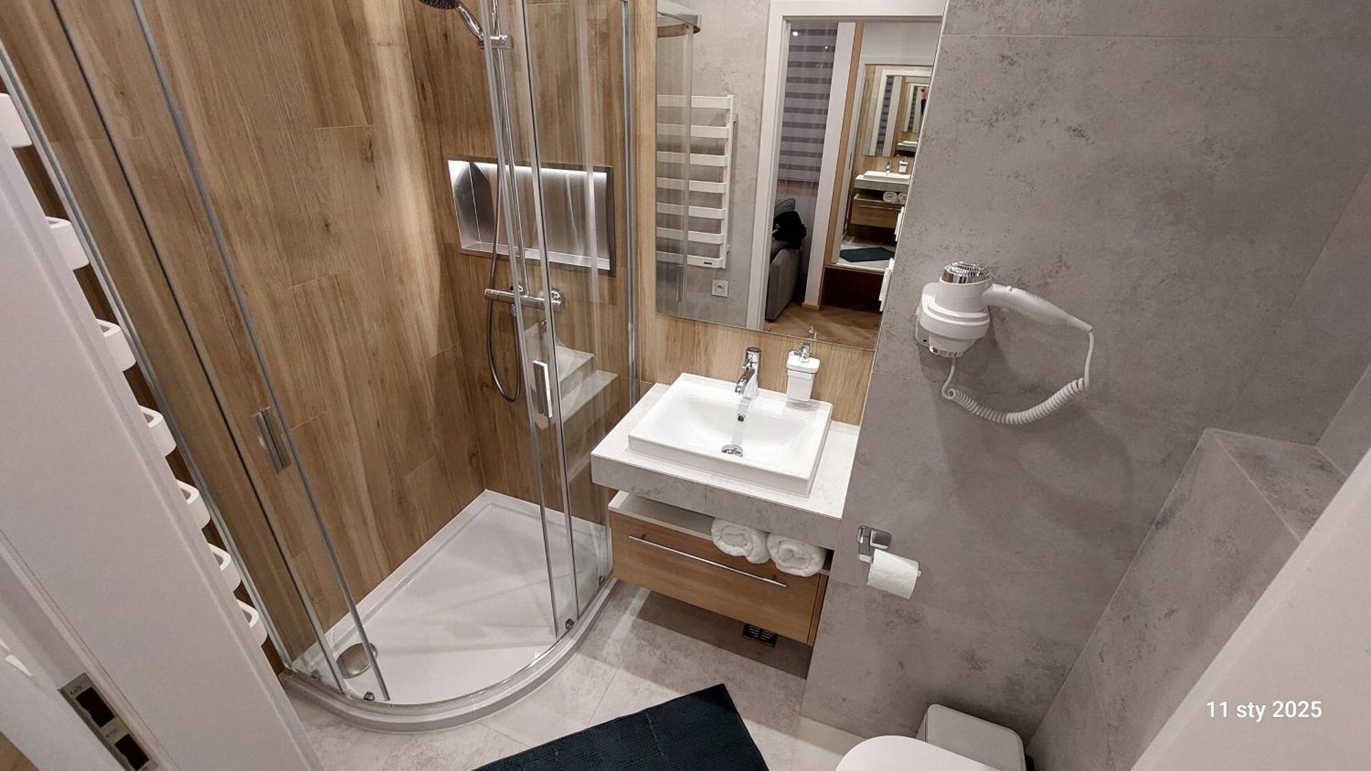 זקופאנה Apartament Na Rowni מראה חיצוני תמונה